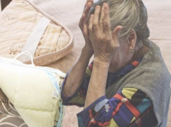  Мужчина обокрал 90-летнюю женщину на Ставрополье