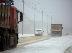 Из-за внезапного снегопада Ставрополь сковали 9-балльные пробки
