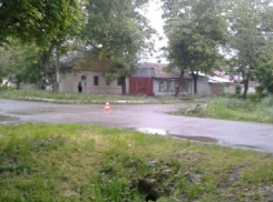 Водитель сбил восьмилетнего ребенка на велосипеде и бросил на дороге в Пятигорске