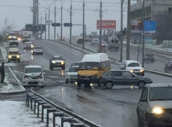 С серьезного ДТП начался «день жестянщика» в Ставрополе 