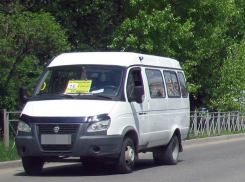 Пассажирка сломала ребро из-за маршрутчика-лихача на Ставрополье