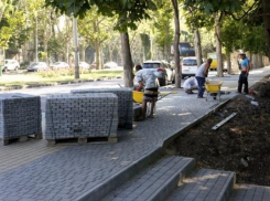 Тротуары и остановки отремонтируют к юбилею Ставрополя