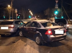 В массовом ДТП пострадала 22-летняя девушка в Ставрополе