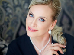 Певица Наталия Гулькина поддержала ставропольских врачей