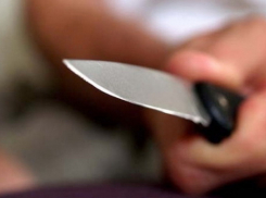 Женщина из МинВод избила инвалида подсвечником и угрожала ножом