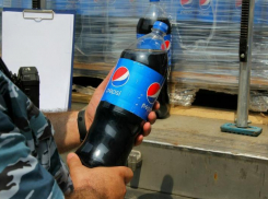 На Ставрополье таможня остановила грузовик с контрафактным Pepsi на 1,5 миллиона