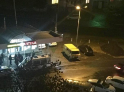 Подозрительный сверток в черном пакете стянул к остановке все экстренные службы Пятигорска