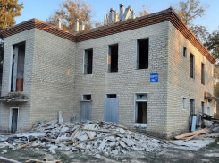 На Ставрополье реконструируют заброшенную с 2008 года больницу