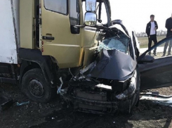 Подушка безопасности и удар в пассажирскую сторону не спасли от смерти водителя «Соляриса» в Ставропольском крае