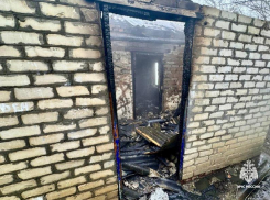 К смертельному пожару привела зарядка телефона на Ставрополье