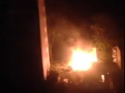 Сторожевую будку подожгли неизвестные в Ставрополе