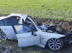 4-летняя девочка осталась сиротой после страшной аварии в Георгиевском округе