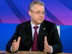 Тупо не хватило техники: губернатор Ставропольского края о работе коммунальщиков в период снегопада