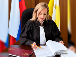 Рецепты на имя мертвеца оформляла бывший врач из ставропольского села 
