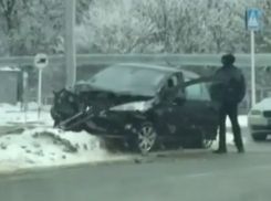 Ставрополец разбил «Пежо» на глазах у сотрудников ГИБДД в Ставрополе 