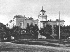 «Городская дума и уникальная перестройка»: история здания  ставропольского художественного училища  