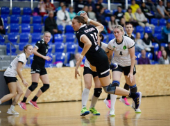 Гандболистки «Ставрополья» в Майкопе взяли реванш за октябрьские обиды  