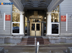 Мэрия Ставрополя получила повторный нагоняй за незаконную вывеску