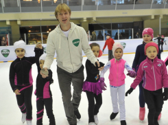 Евгений Плющенко с воспитанниками приехал на сборы в Кисловодск