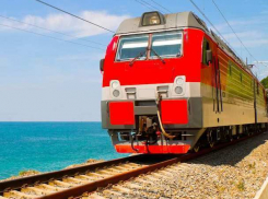 На дополнительных поездах ставропольцы смогут доехать до моря и в Москву на майских праздниках