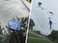 В Георгиевске лобовые стекла автомобилей испортили агитацией к голосованию