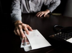 Торговавшую дипломами директора  колледжа в Ставрополе могут надолго отправить в тюрьму