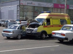 Тройное ДТП с участием «скорой», ВАЗа и «Матиза» произошло в Ставрополе