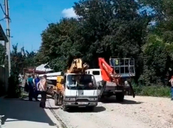 «Коммунальщики творят беспредел и оставляют нашу улицу без света», - жители Ессентуков