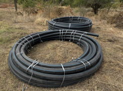 В селе Нины Советского округа обновляют старые сети водоснабжения