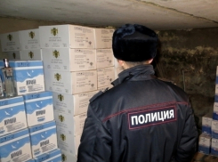 В Невинномысске подпольный алкоголь разливали в здании городского ЖКХ