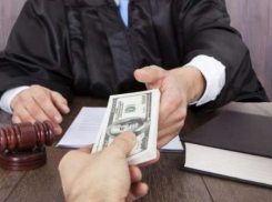 Мирового судью Ставрополья задержали за взятку