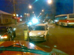 Пострадавшего госпитализировали после столкновения грузовой «Газели» и «Тойоты-Камри» в Железноводске