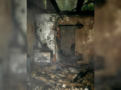 Ночной пожар из-за сигареты на 80 квадратах унес жизнь мужчины в Георгиевске