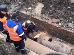 Аварию на теплосети в Невинномысске обещают устранить днем 6 октября