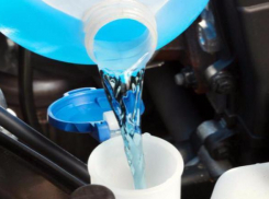 Стеклоомывающую жидкость с небезопасной концентрацией метанола обнаружили в магазинах Ставрополья