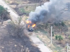 Ставропольские десантники поразили бронеавтомобиль и бойцов ВСУ беспилотниками