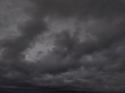 Штормовое предупреждение объявили на Ставрополье из-за сильных дождей с грозой 