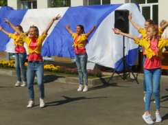 В Ставрополе «праздником улиц» отметили день рождения Октябрьского района
