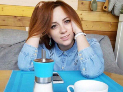 Редактор новостного портала «Блокнот Ставрополя» родила улыбчивую брюнетку
