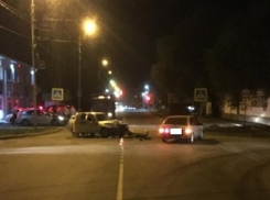 Водитель «двенадцатой» с месячным стажем вождения врезался в «девятку» на Ставрополье - двоих госпитализировали