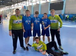 Юные ставропольские гандболисты привезли домой астраханскую бронзу  