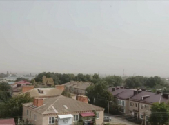 Пыльная буря в Ипатовском округе Ставрополья попала на видео