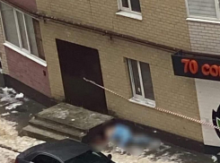 В Ставрополе из окна многоэтажки в микрорайоне «Олимпийский» выпал человек