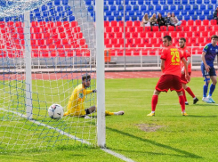 В гонке за путевкой осталось трое: подводим итоги 1 тура 2 этапа футбольного первенства России