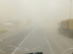 Мощная пылевая буря накрыла Буденновск