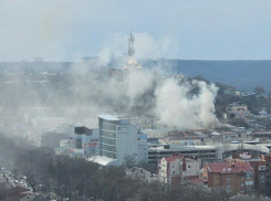 При пожаре в районе Нижнего рынка в Ставрополе пострадал 1 человек