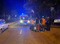 В центре Ставрополя пешеход попал под колеса иномарки
