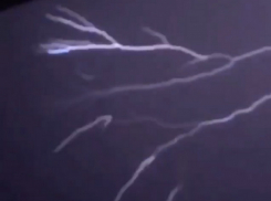 Захватывающее видео грозы восхитило ставропольцев