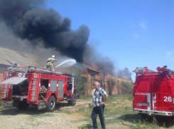 Во время тушения собственного дома мужчина получил серьезные ожоги