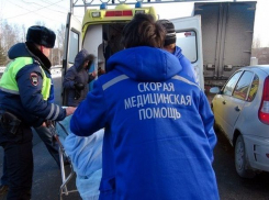 Таксист на время стал врачом, чтобы принять роды на трассе «Ростов-Ставрополь»